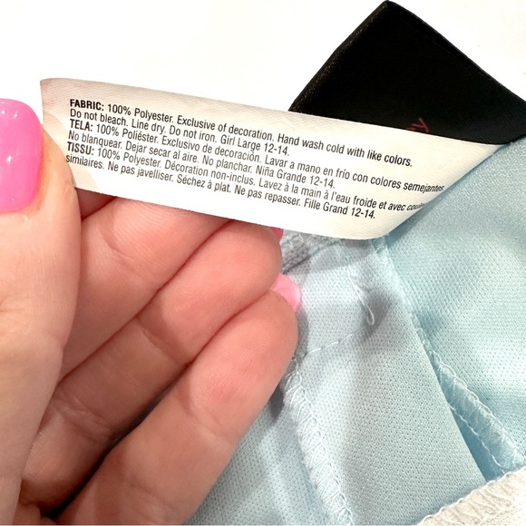 Disney Descendants Chloe Charming Rise of Red 5pc Halloween Costume Cosplay - Picture 7 of 13